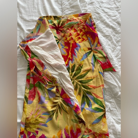 Sezane x Farm Rio Bia Skirt - Picture 2 of 6